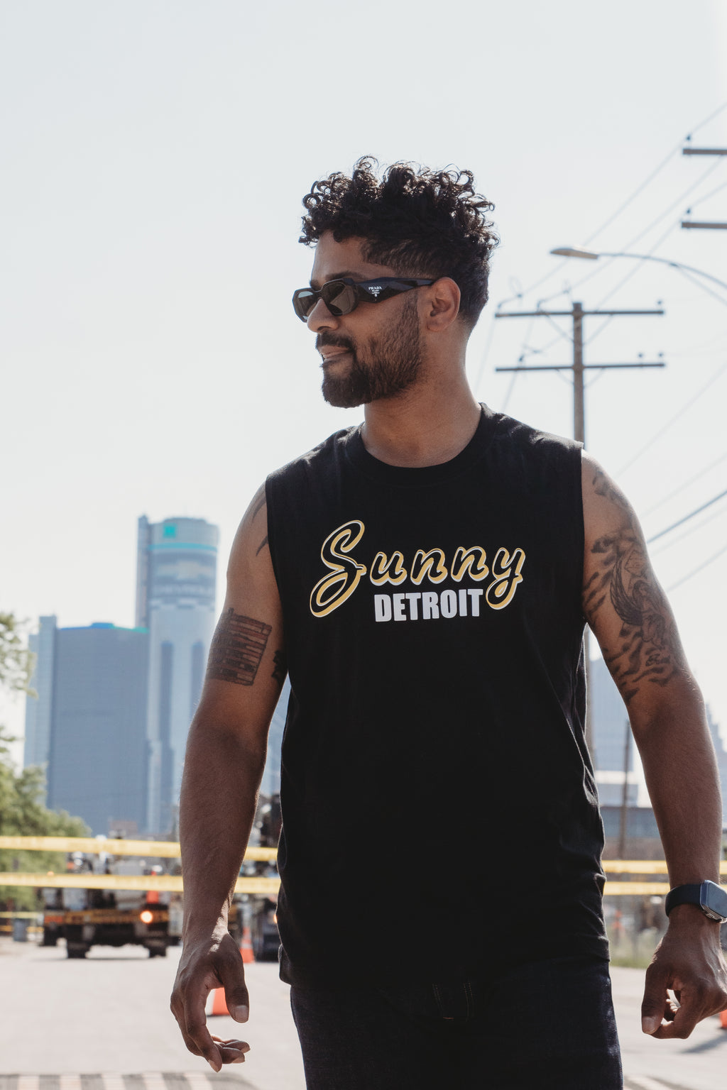 SUNNY DETROIT BLACK MUSCLE TANK